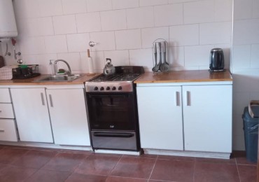 Vendo casa de 5 ambientes Zona Faro